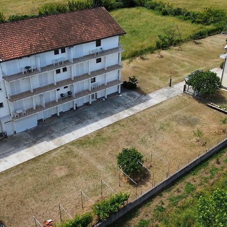 Hotel Summer Sky Ulcinj Exterior foto