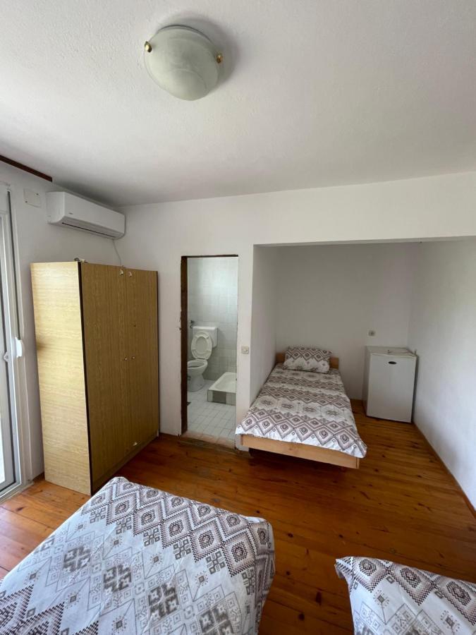 Hotel Summer Sky Ulcinj Exterior foto