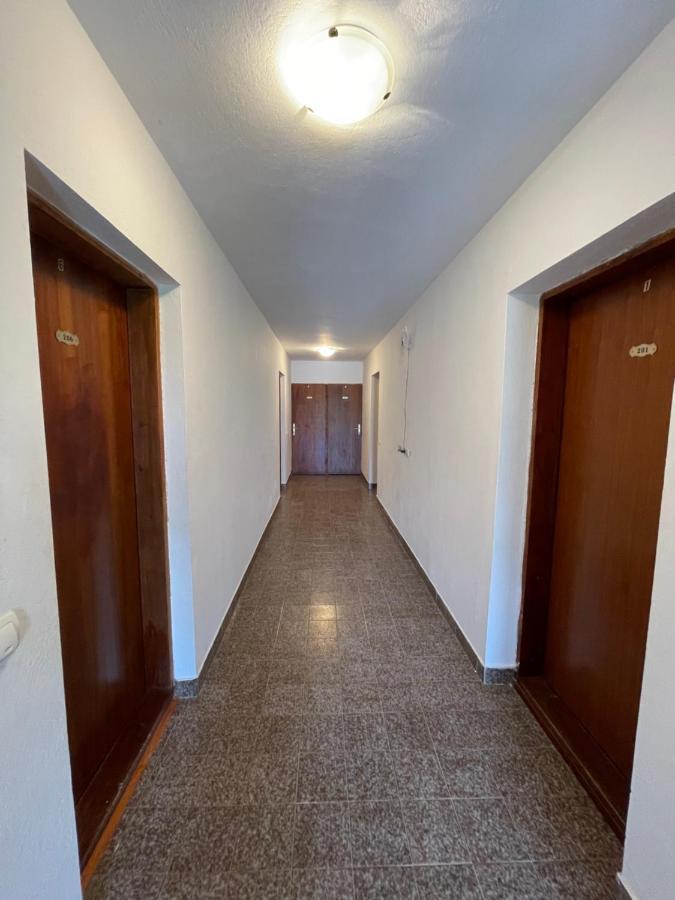 Hotel Summer Sky Ulcinj Exterior foto