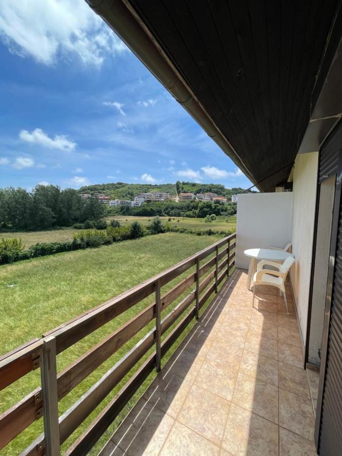 Hotel Summer Sky Ulcinj Exterior foto