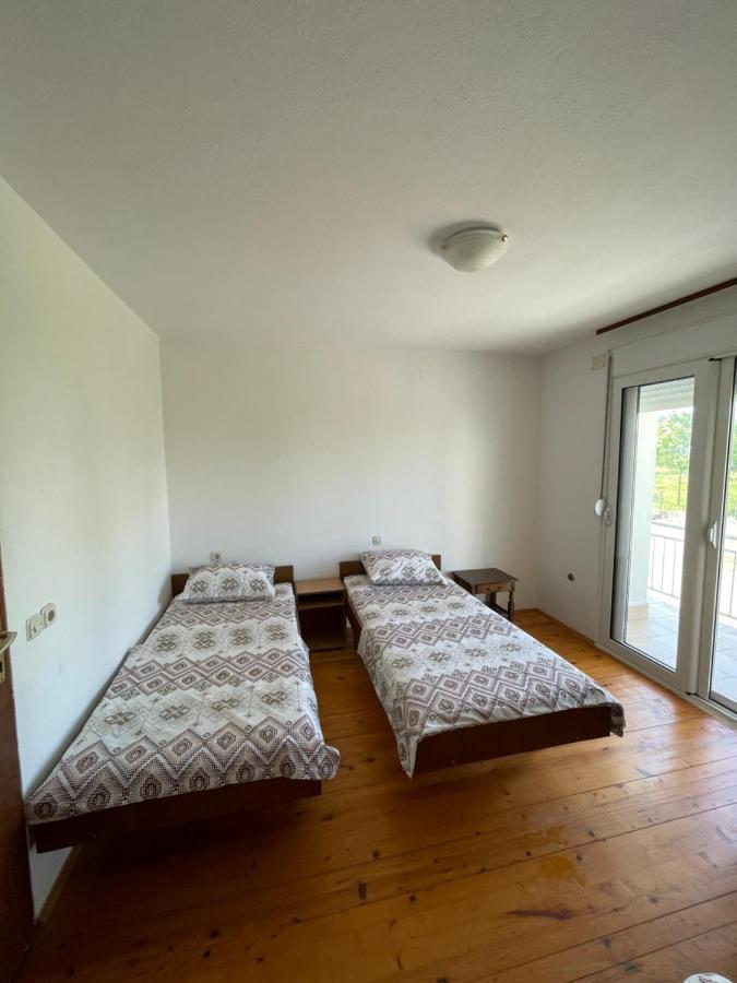 Hotel Summer Sky Ulcinj Exterior foto