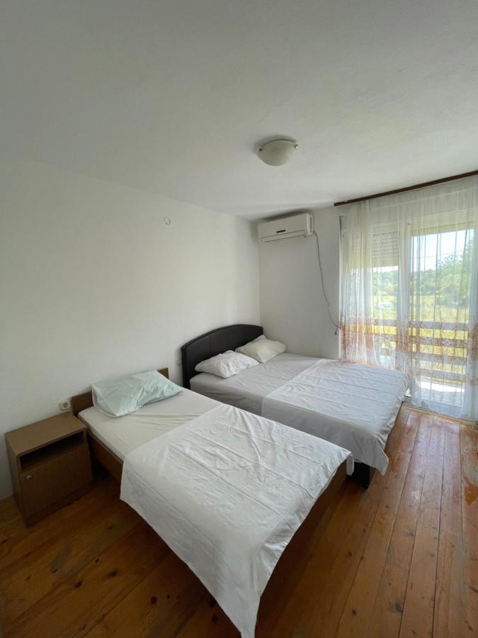 Hotel Summer Sky Ulcinj Exterior foto